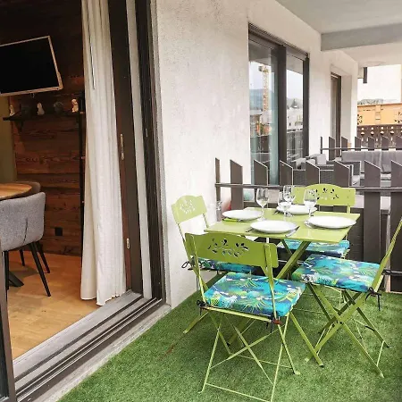 Renove Avec Kitchenette, Balcon Et Wifi - Fr-1-598-84 * レ・ジェ