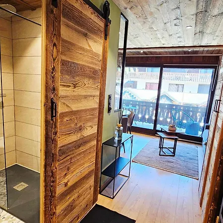 Rénové Avec Kitchenette, Balcon Et Wifi - Fr-1-598-84 Appartement Les Gets
